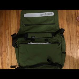 Patagonia messenger bag